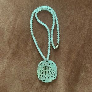 Jade pendant necklace